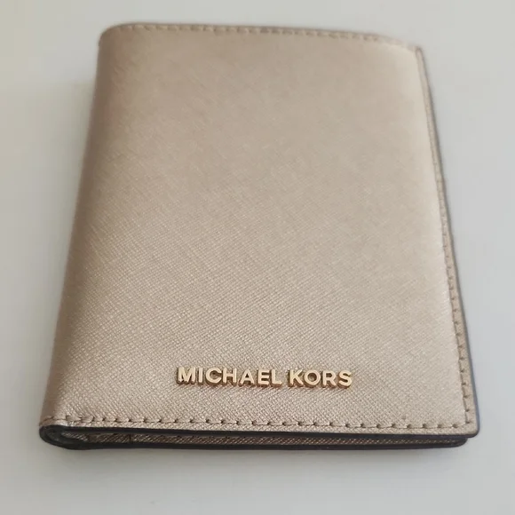 Michael Kors Metallic Gold Card Holder - Picture 6 of 9